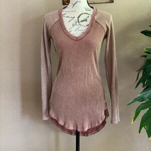 Gilded Intent Washed out brick red sweater blouse